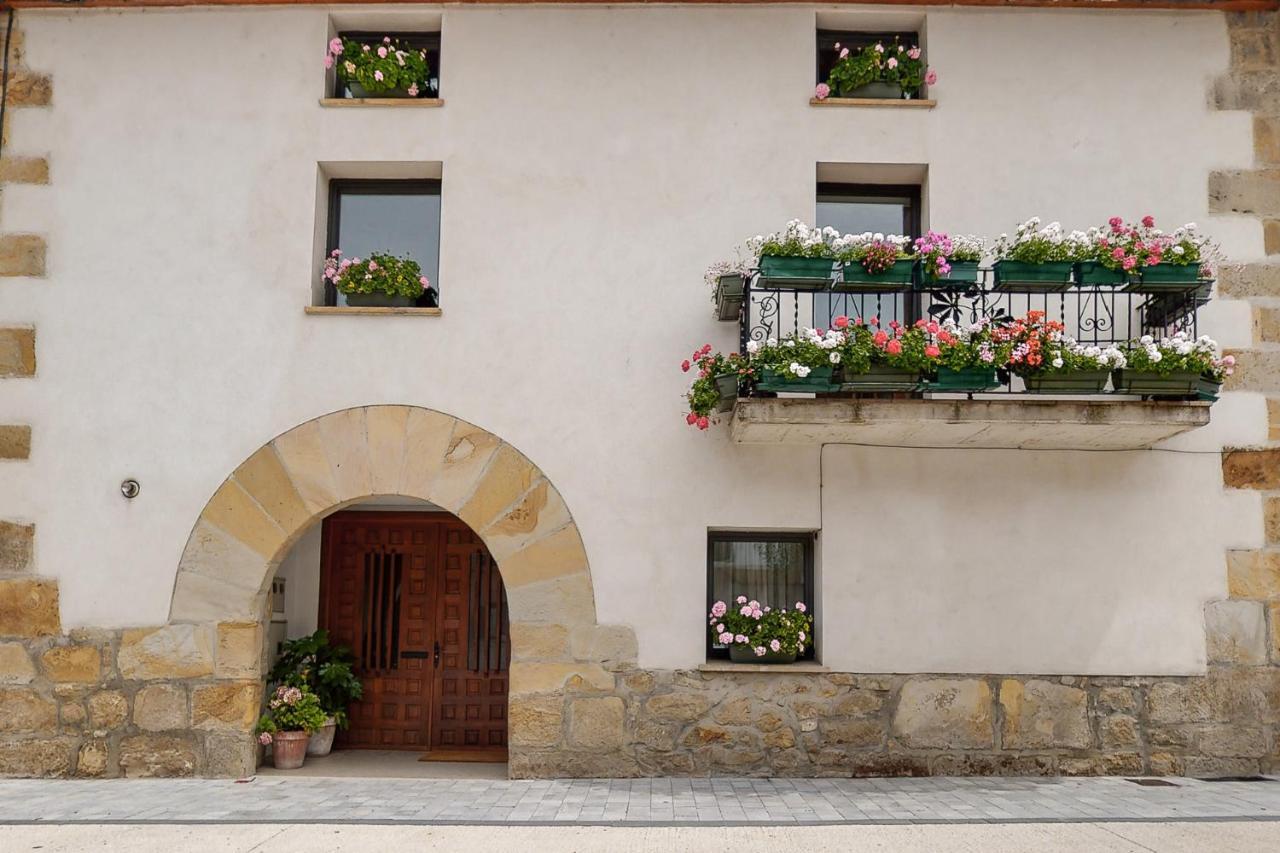 Casa Rural Ixurkonea Arbizu Exterior foto